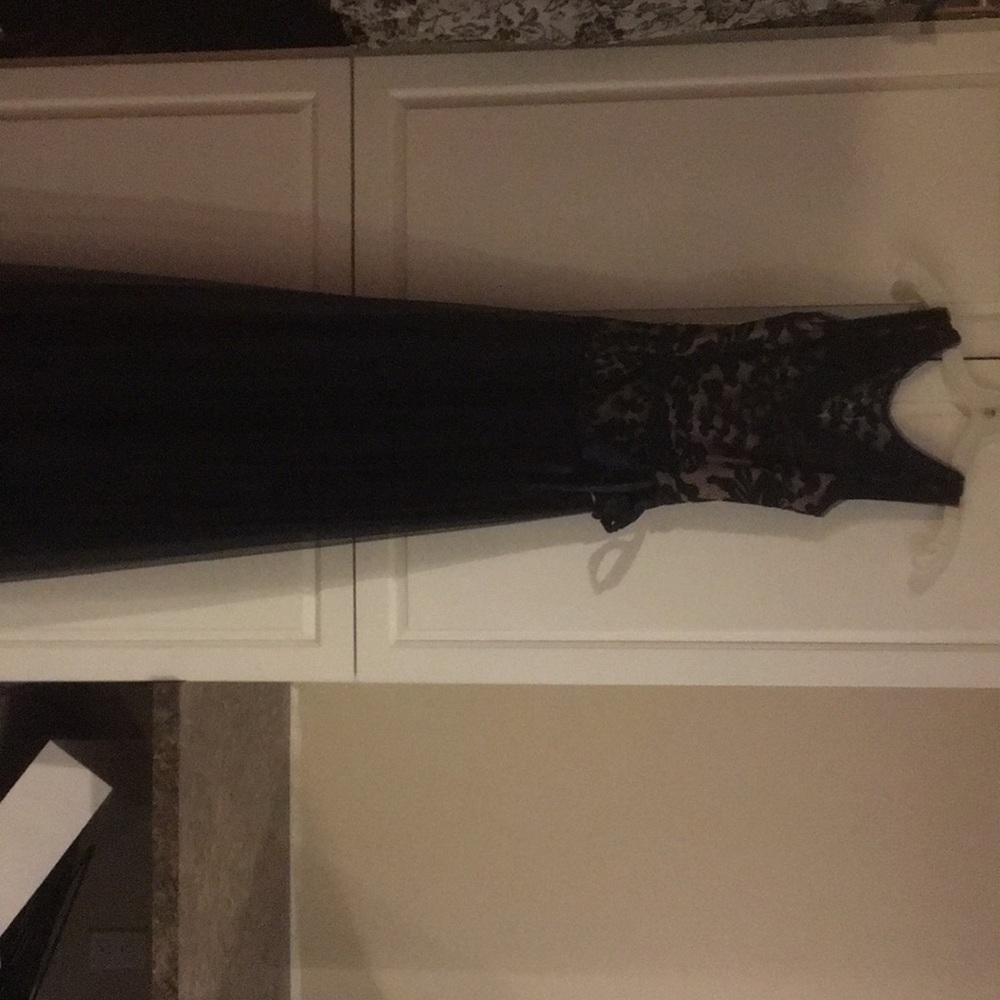 Navy Blue Lace & Chiffon Evening Dress